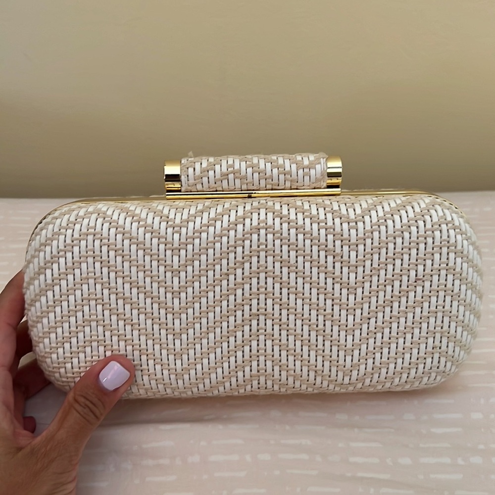 Inge Christopher clutch—perfect for spring and summer!